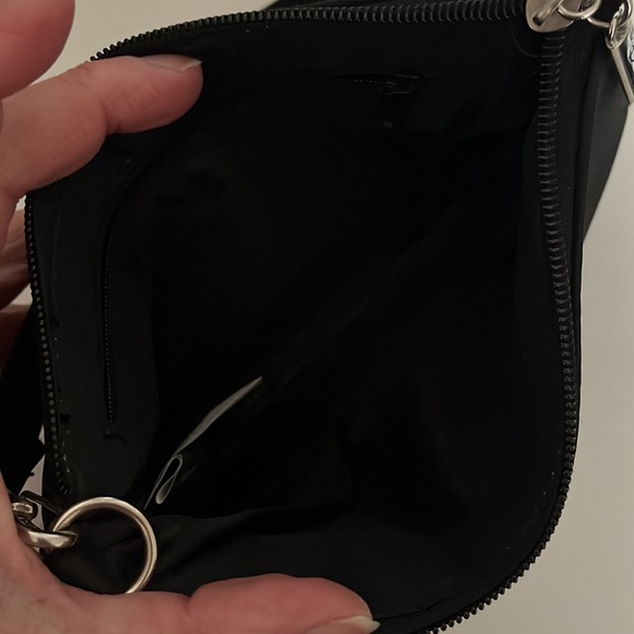 DISNEY Bambi mini purse - standing in green sequenced grass - light sequins - Picture 5 of 7